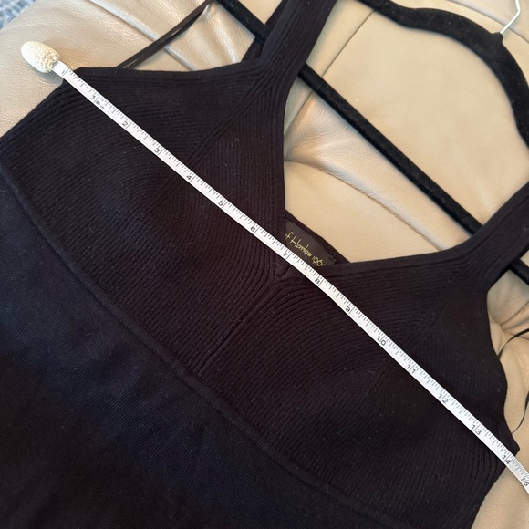 House of Harlow 1960 Black Sweater Tank Top - Picture 6 of 10